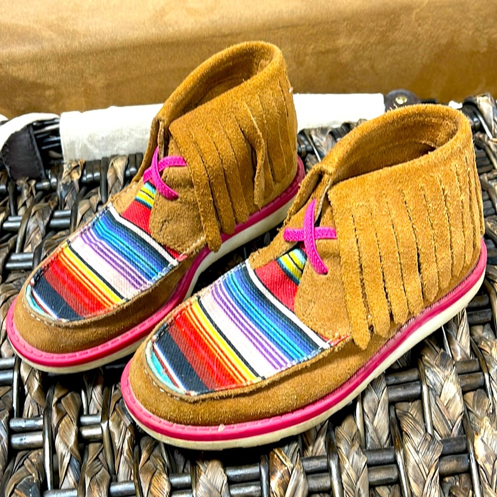 Girls Ariat Cruisers with Fringe Size 12